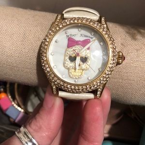 Betsey Johnson skull watch